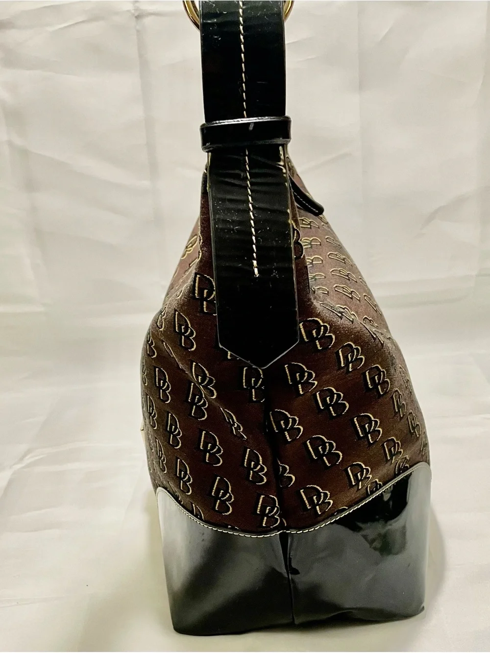 Dooney & Bourke Nikki Shadow Signature Monogram Hobo Bag, EUC